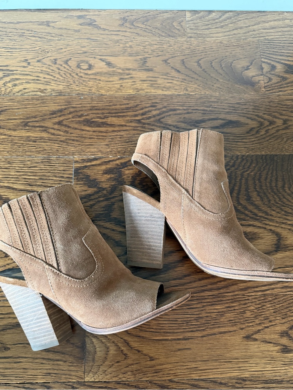Dolce Vita Women's Brown Suede Peep Tow Cut Out Block Heel Booties - Picture 3 of 7